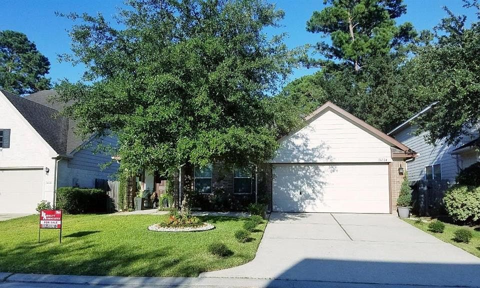 1st image of 16114 Woodbend Oaks Dr