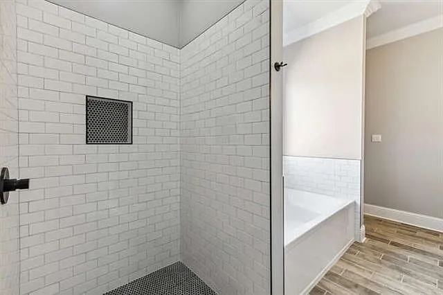 1308 N Sibley St — Photo 15