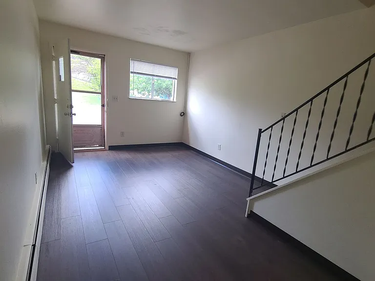 3999 Canal St — Photo 19