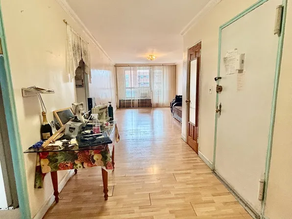 98-20 62nd Drive image 5 of 10