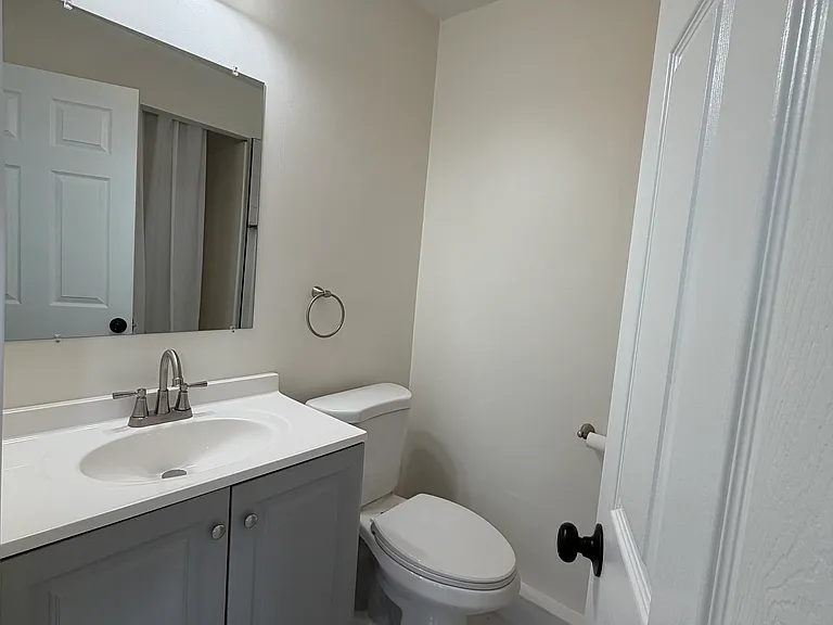 5814 Arlington Ave #1 — Photo 5