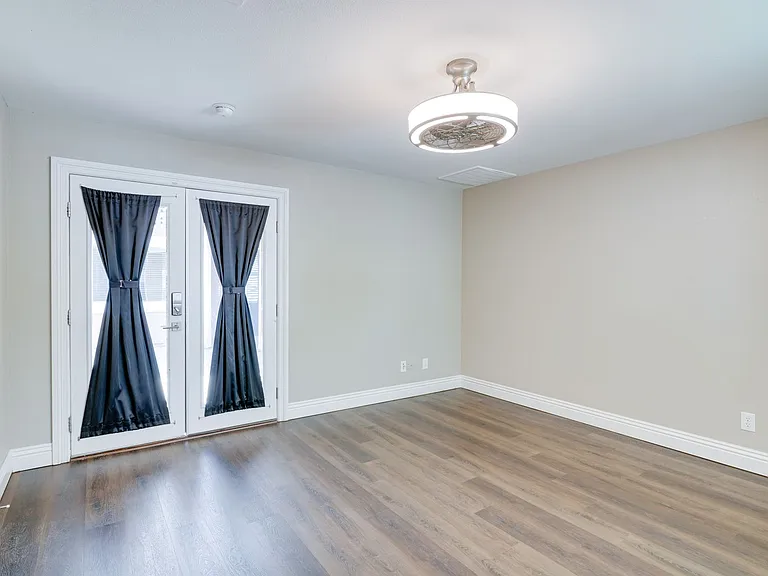 1088 Snow Roof Ave — Photo 39