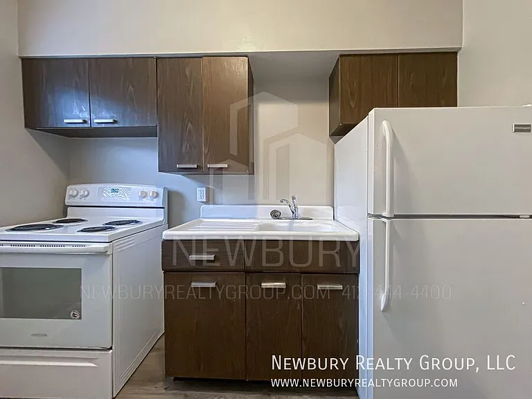 1331 Washington Blvd #6 — Photo 6