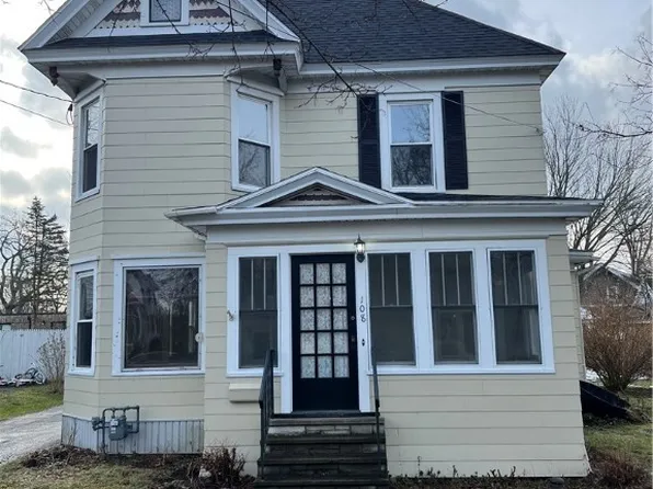 108 Osborne St, Minoa, NY 13116