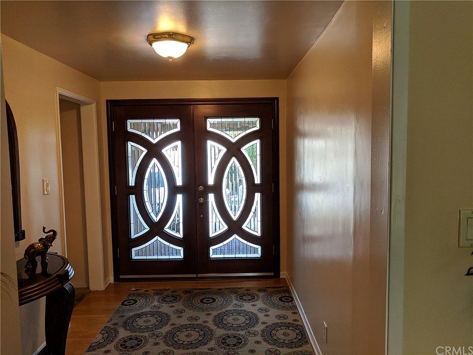 1st image of 5829 S Chariton Ave