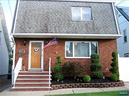 1st image of 117 Arlington Ave