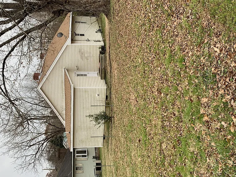 310 W Austin St — Photo 10