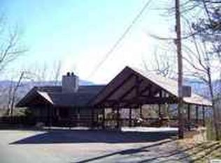 736 Vixen Run, Gatlinburg, TN 37738