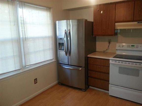 4th image of 1803 Carrollwood Cmn