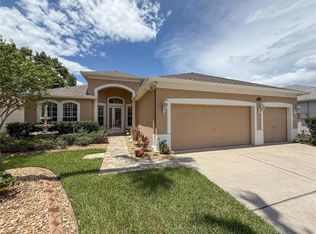 11610 Grove Arcade Dr, Riverview, FL 33569