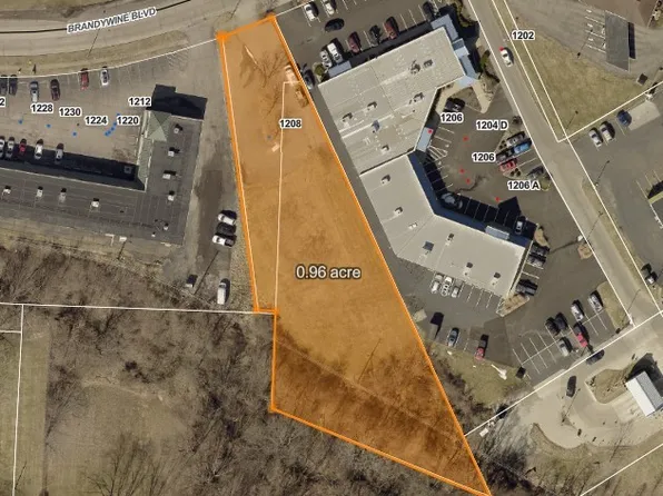 1208 Brandywine Blvd, Zanesville, OH 43701