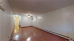 4th image of 401 Garretson Ave