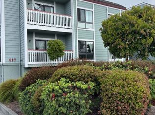 467 Kelly Ave #D, Half Moon Bay, CA 94019