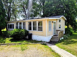 182 Windward, Lakemoor, IL 60051