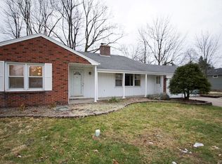 4111 Susan Dr, Williamsville, NY 14221