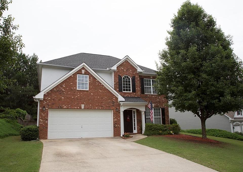 1st image of 111 Mill Creek Dr
