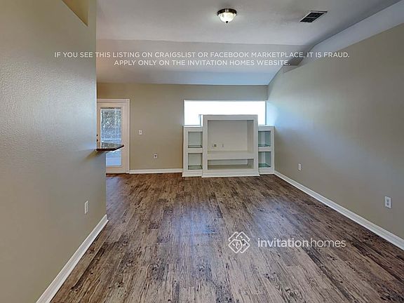 3rd image of 1904 Ashley Oaks Ct