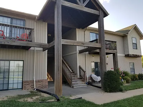 1301 Old Mill Cir #2 Photo 1 1301 Old Mill Cir #2 Photo 1
