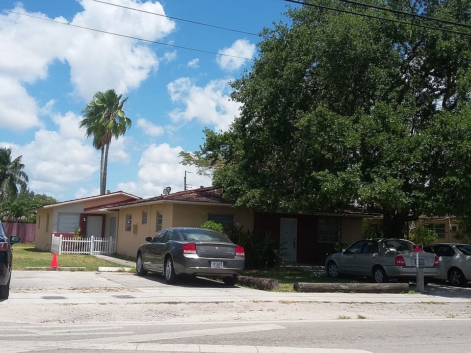 2nd image of 7191 SW 21st St