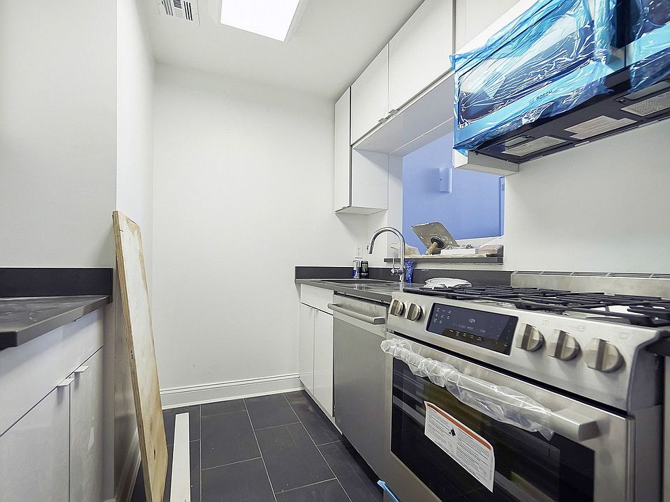 2nd image of 327 Saint Nicholas Ave APT 1B