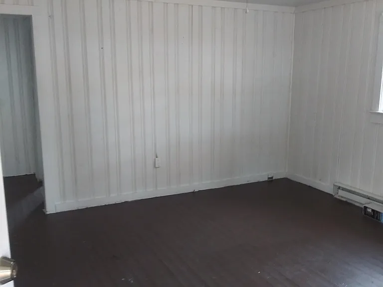 125 Nevada Living Room