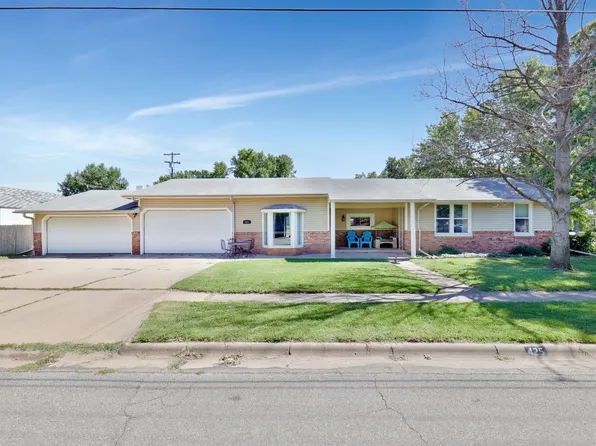 425 W 2nd Ave, Cheney, KS 67025