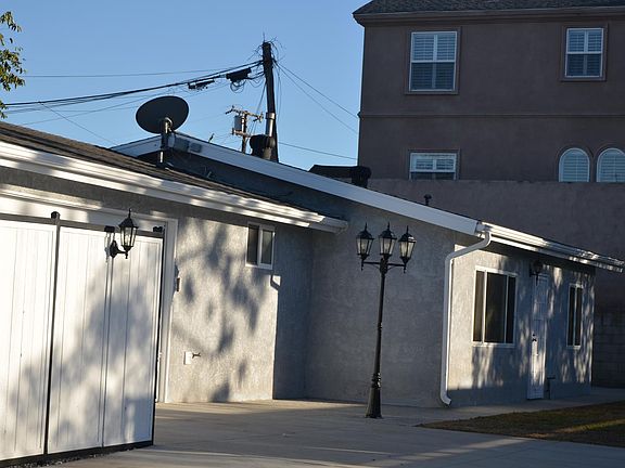 2nd image of 4626 W 171st St #2