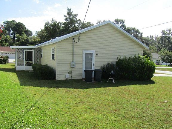 4th image of 247 SE Sable Ln