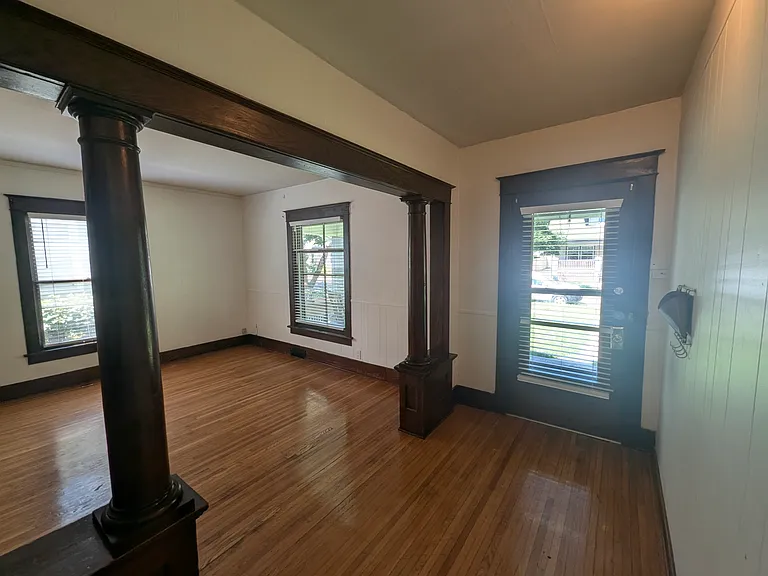 1524 S 24th St #1 — Photo 6