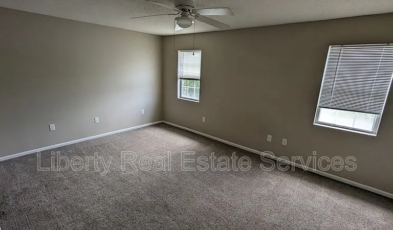 1100 Pineland Ave #3H — Photo 3