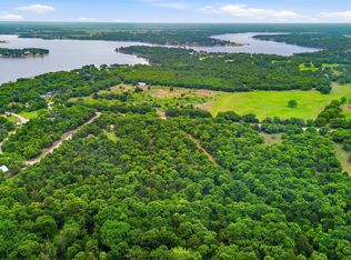 936 Carter Lake Dr, Bowie, TX 76230