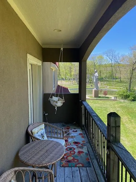 3814 N Forest Ave — Photo 3