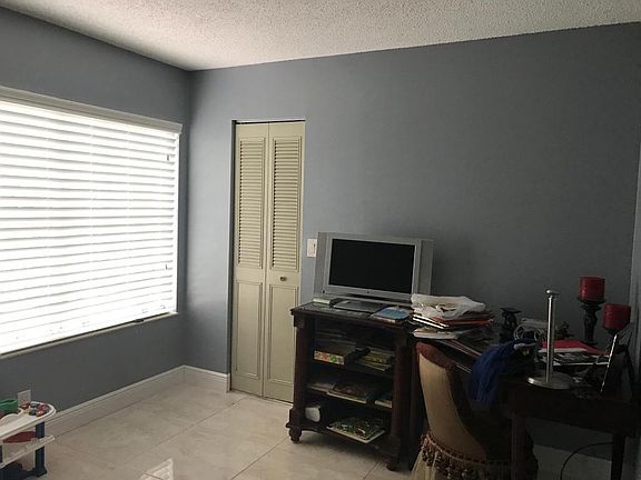 5th image of 5117 Society Pl W APT A