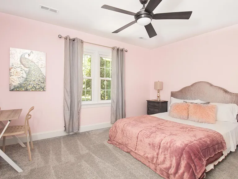 1315 Lake Point Dr — Photo 47