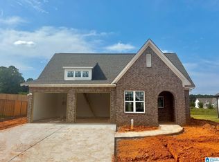 491 Avondale Ln, Pell City, AL 35128