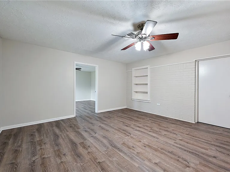 2003 Angelina Cir — Photo 18