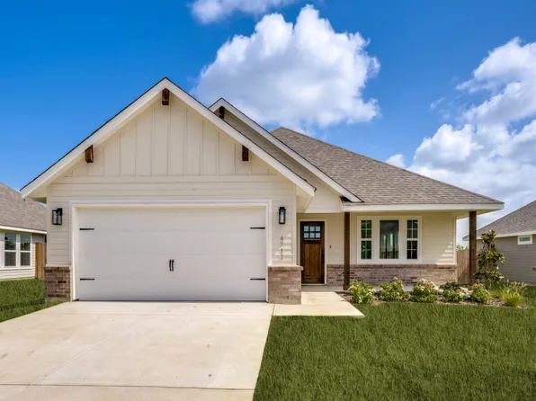 4711 Enclave Dr, Sanger, TX 76266