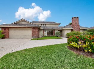 1110 Powell Dr, Riviera Beach, FL 33404