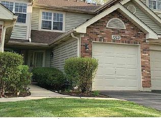 1303 Coldspring Rd, Carol Stream, IL 60188