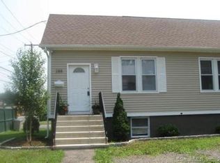 288 Reef Rd #A, Fairfield, CT 06824