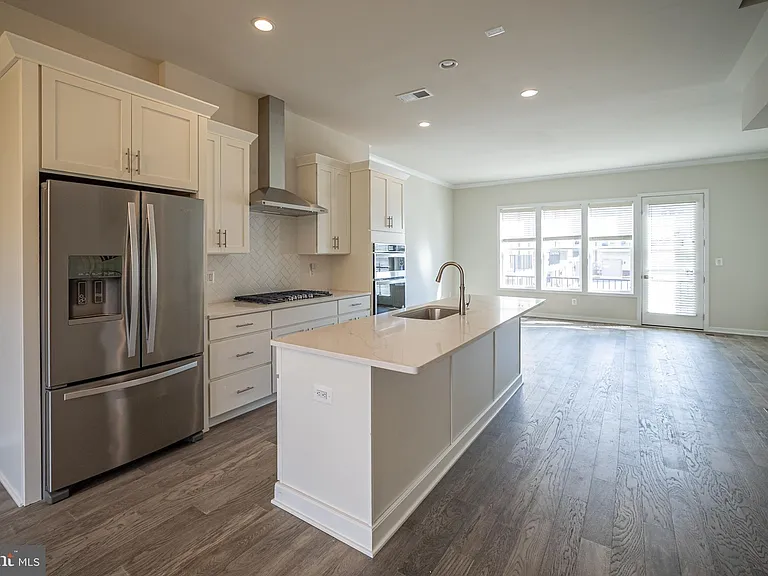 14304 Beckett Glen Cir — Photo 42