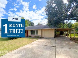 202 Timber Ln, Baytown, TX 77520