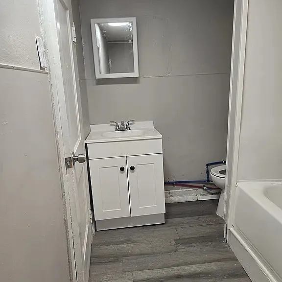 11 Market St #9 — Photo 4