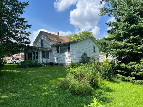 13949 Emma Rd, Hinckley, MN 55037