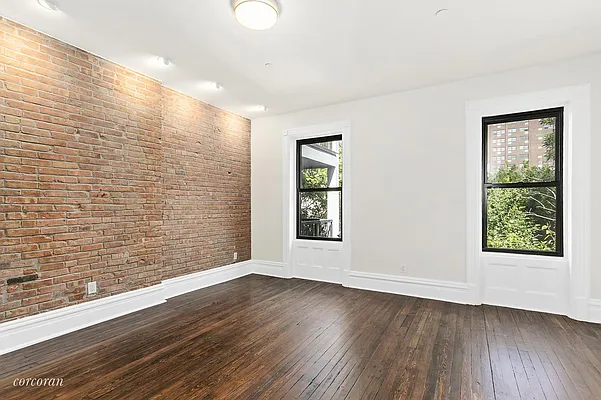 Rented by Corcoran | media 19