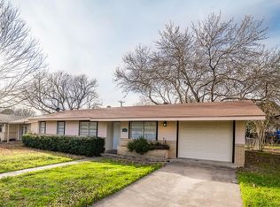 810 Sunset St, Fredericksburg, TX 78624