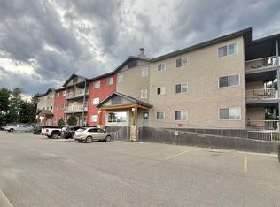 109 S Seabolt Dr #206, Hinton, AB T7V1K2