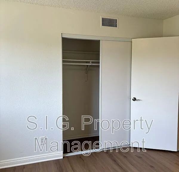 627 Orange Grove Ave #1 — Photo 16