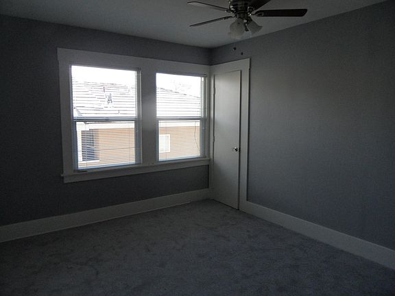 3rd image of 3254 Honolulu Ave APT C