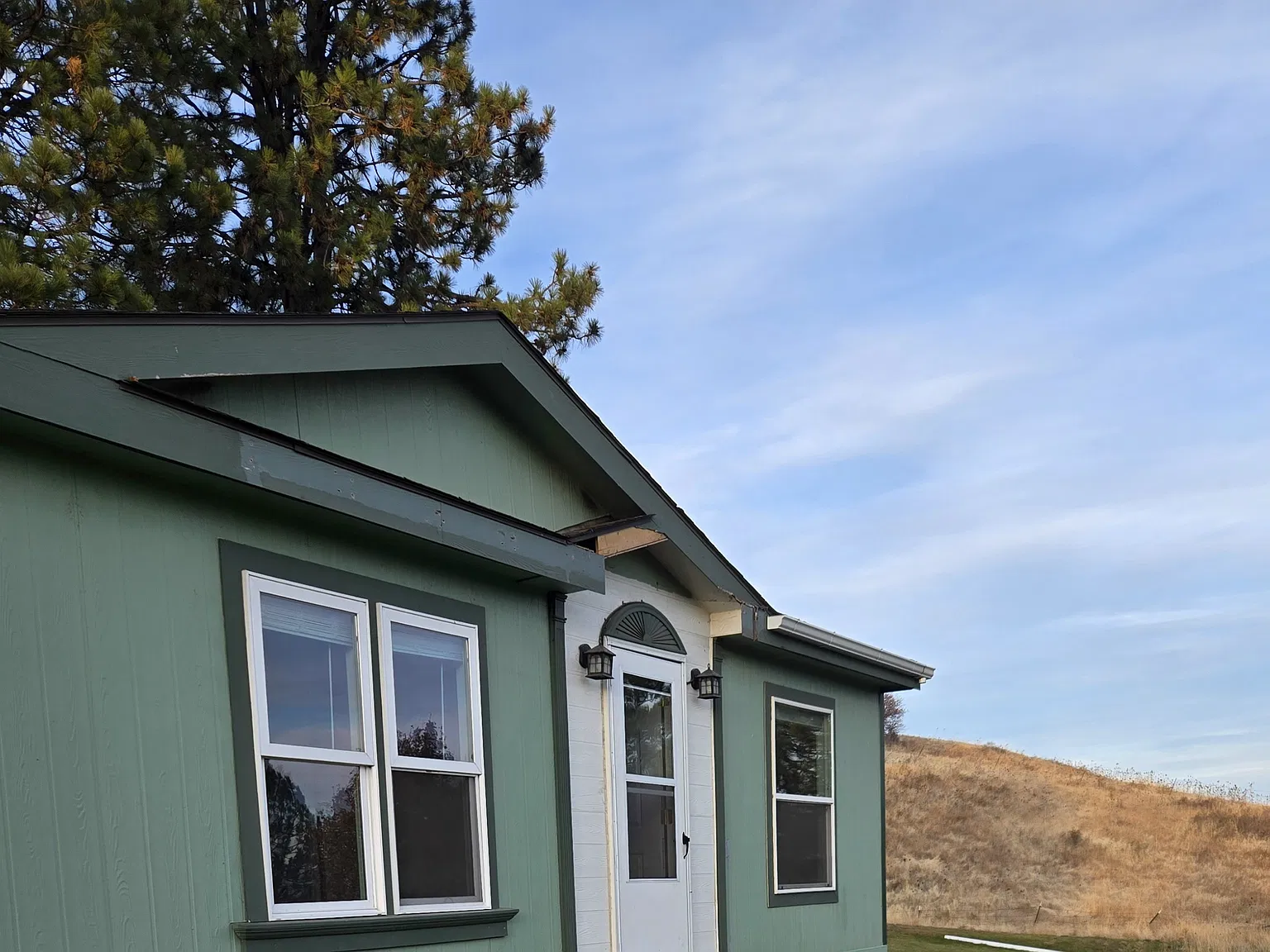 Gunnels Rd, La Grande — Photo 1